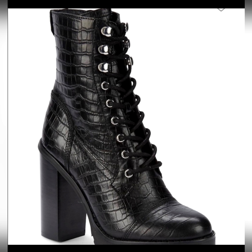 Steve Madden Boots